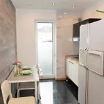 Moeblierte 2-zimmer-wohnung