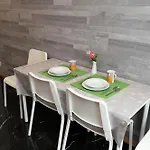 Moeblierte 2-zimmer-wohnung Lägenhet Mönchengladbach