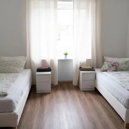 Lejlighed Moeblierte 2-zimmer-wohnung Mönchengladbach