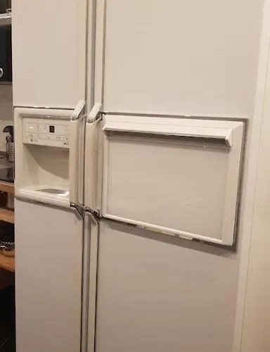 Frisch Renovierte 2-zimmer-wohnung