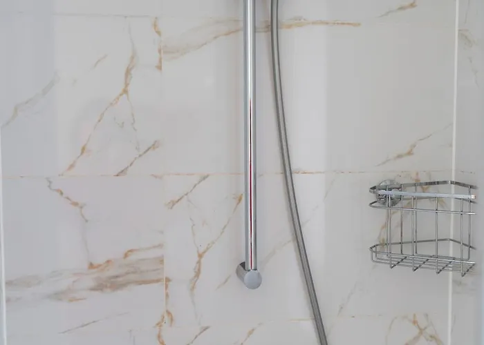 Appartement Frisch Renovierte 2-zimmer-wohnung *