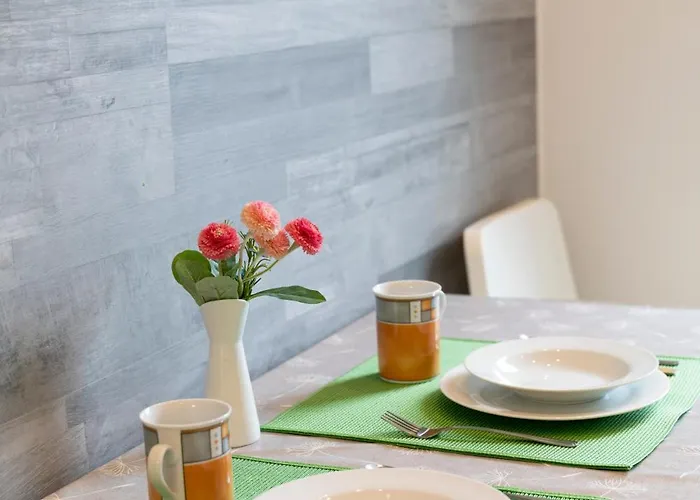 Frisch Renovierte 2-zimmer-wohnung Appartement Mönchengladbach